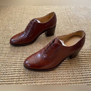 The Office of Angela Scott Mrs. Hazel midheel oxford in cognac, size 39